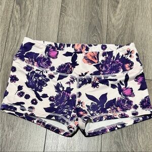 Fleo Shorts